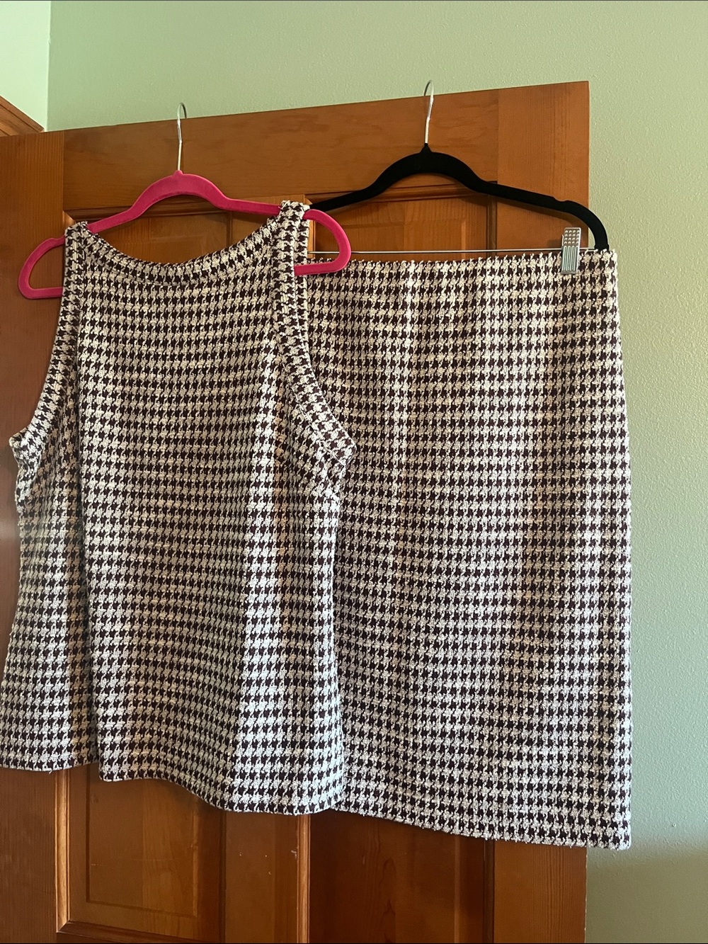 Ann Taylor Maroon and White Houndstooth Skirt Set